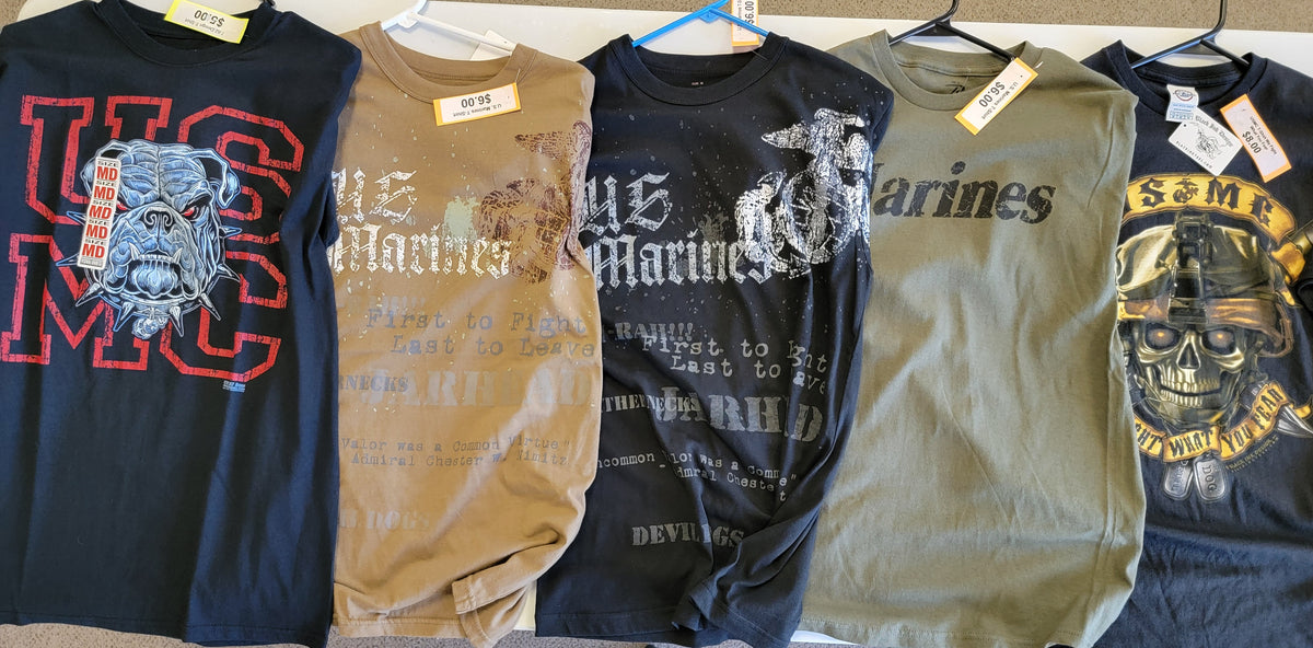 CLEARANCE - Men's MEDIUM - Military T-Shirt Lot #01