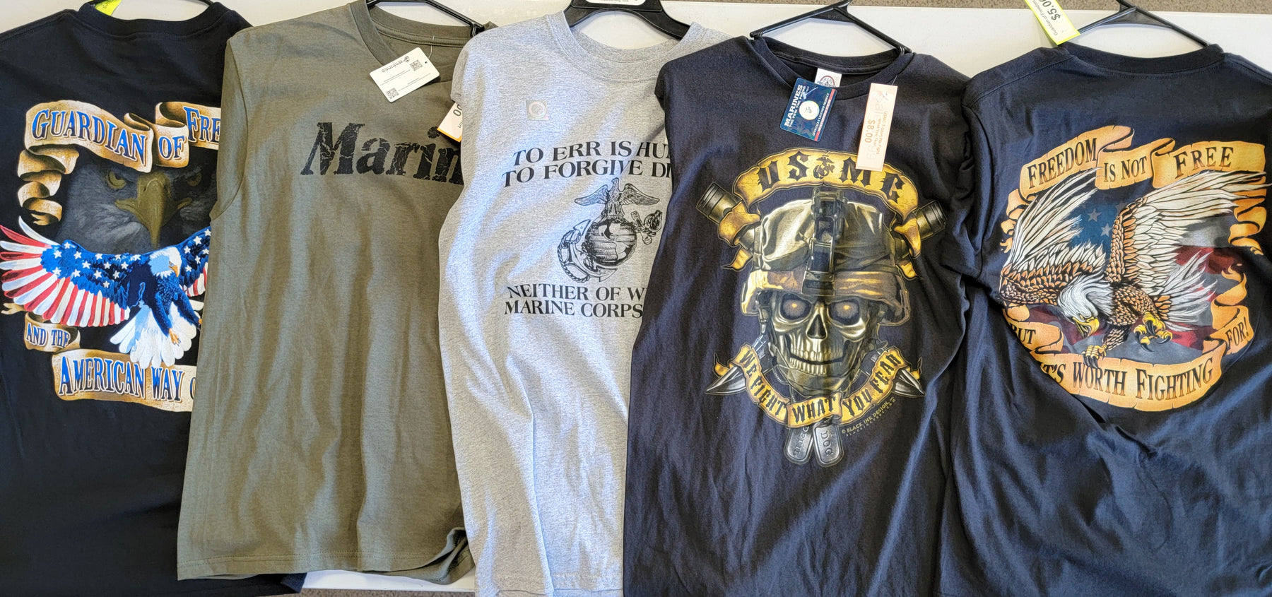 CLEARANCE - Men's MEDIUM - Military T-Shirt Lot #07