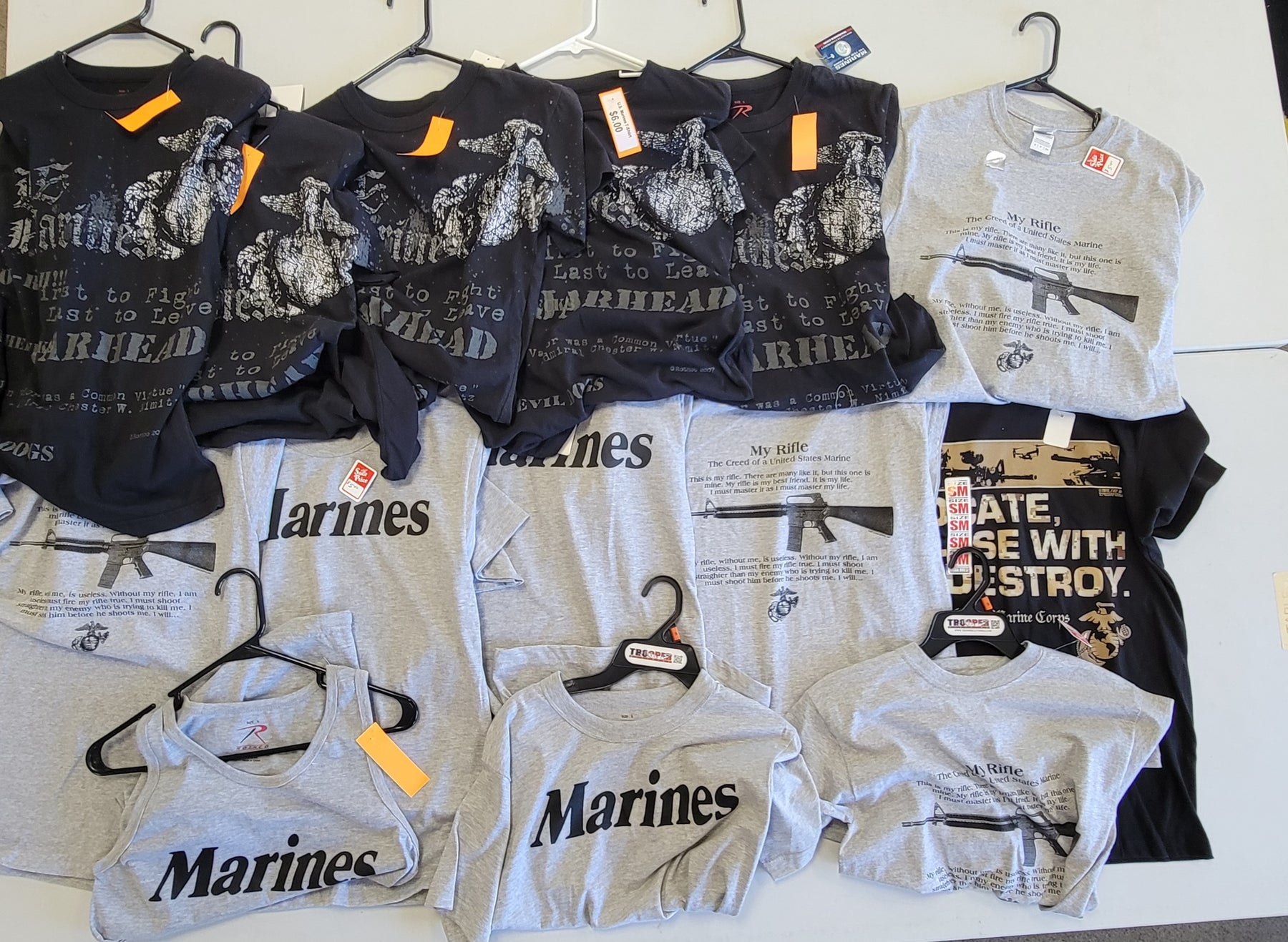 CLEARANCE - Men's Size Small - Military T-Shirt Lot #18