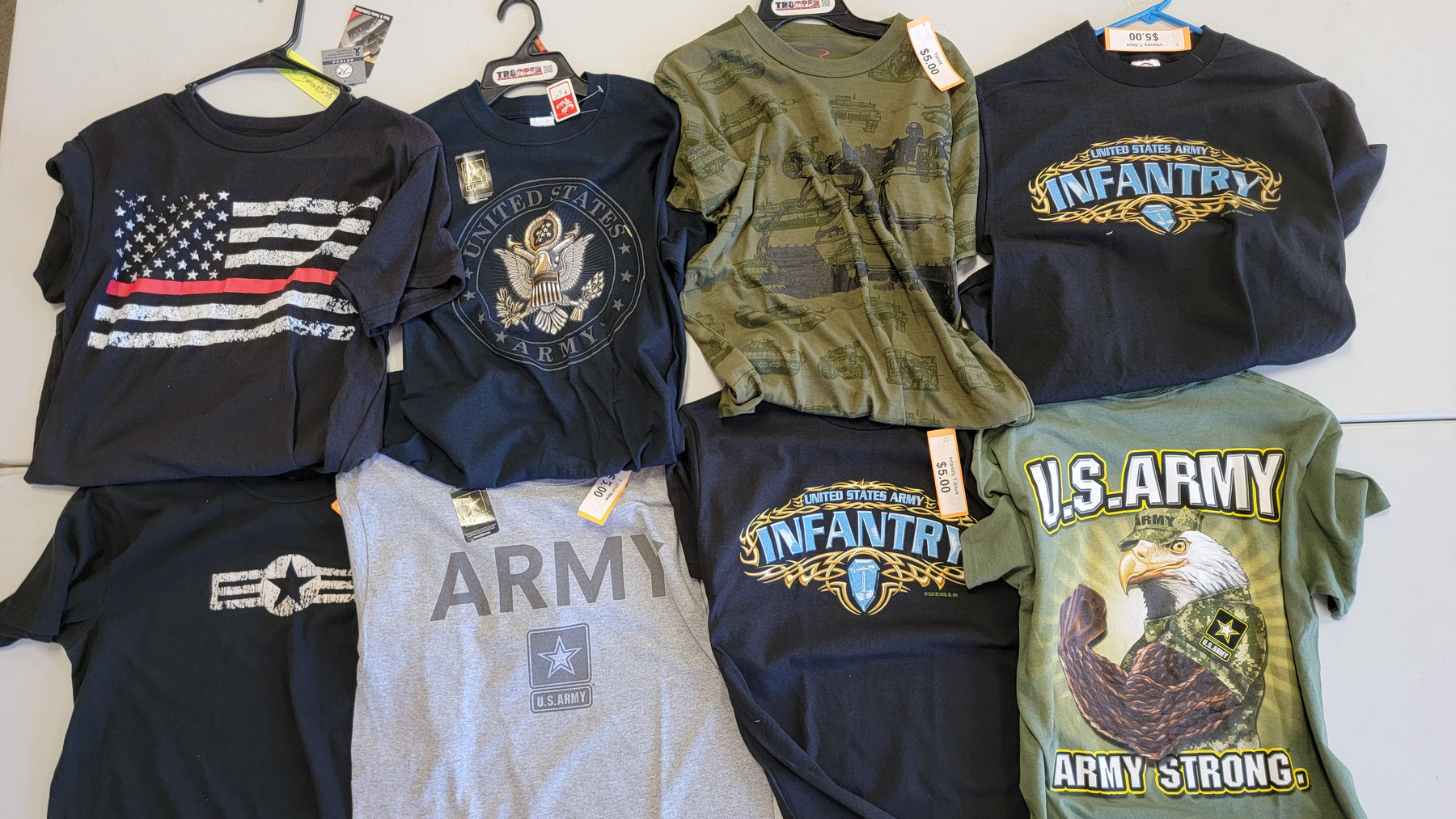 CLEARANCE - Men's Size Small - Military T-Shirt Lot #19
