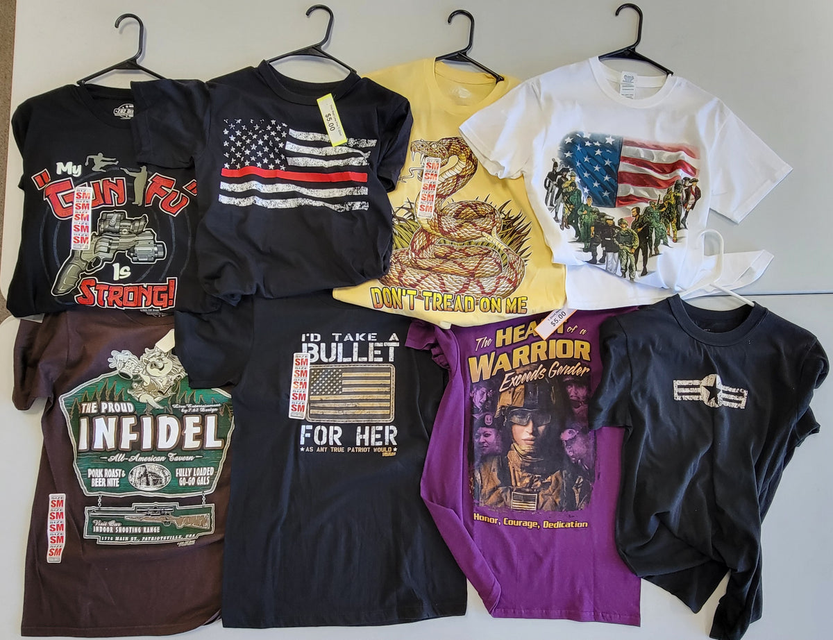 CLEARANCE - Men's Size Small - Military T-Shirt Lot #21