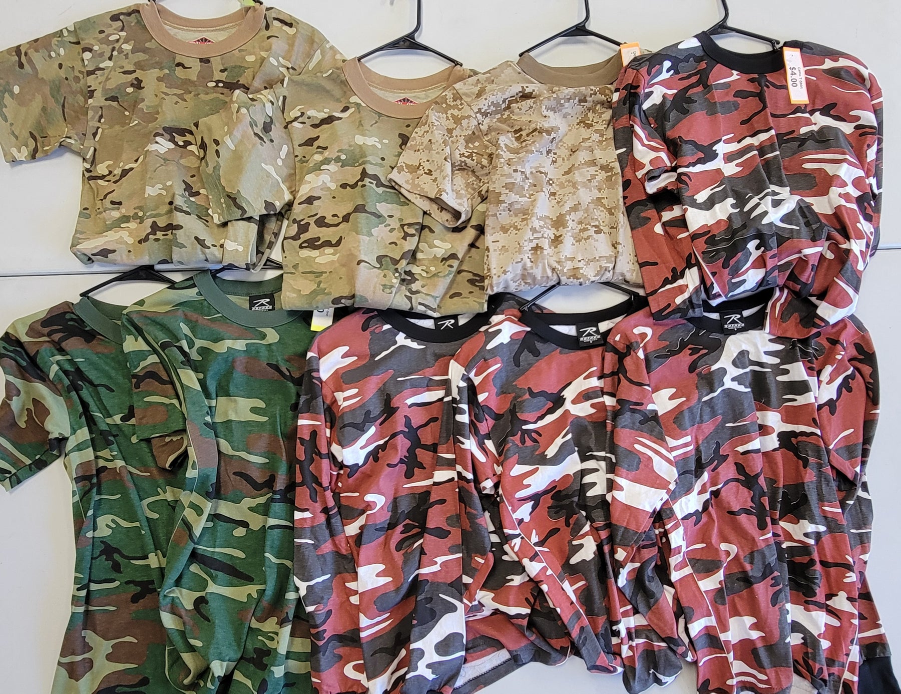 CLEARANCE - Men's Size Small - Military T-Shirt Lot #23