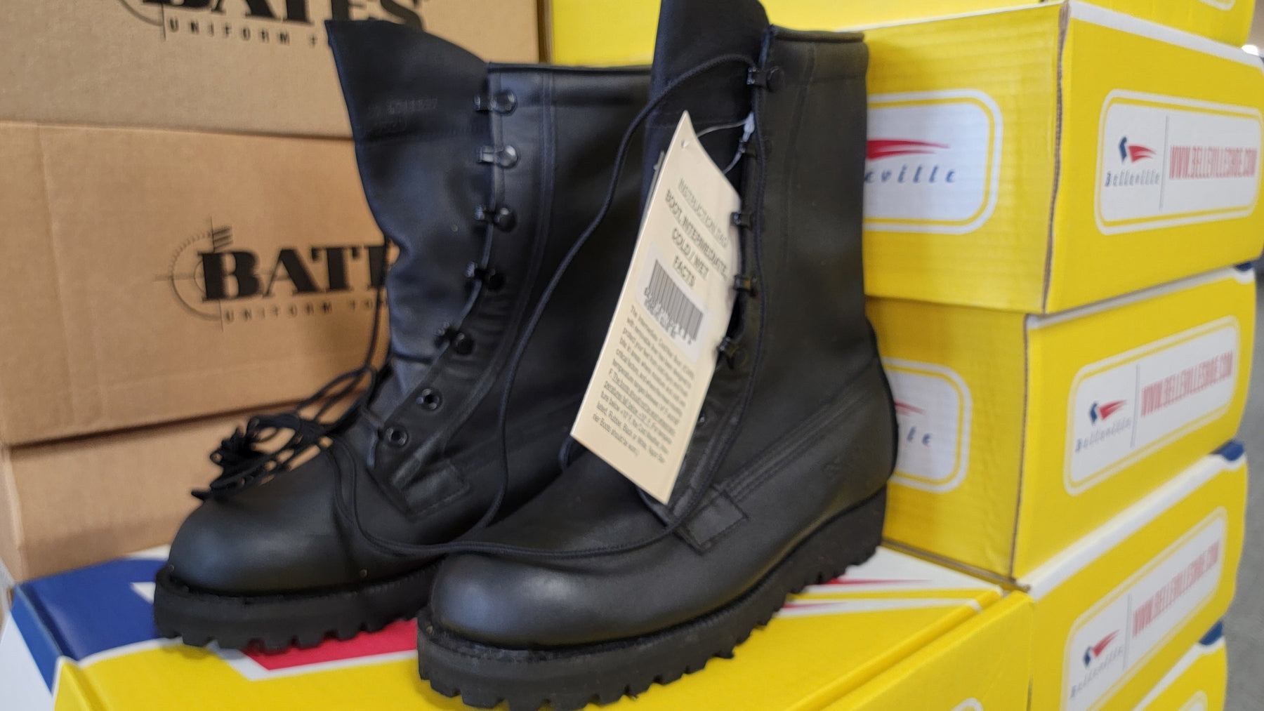 NEW U.S. Military Surplus Gore-Tex Cold Weather Waterproof Boots - CLEARANCE!