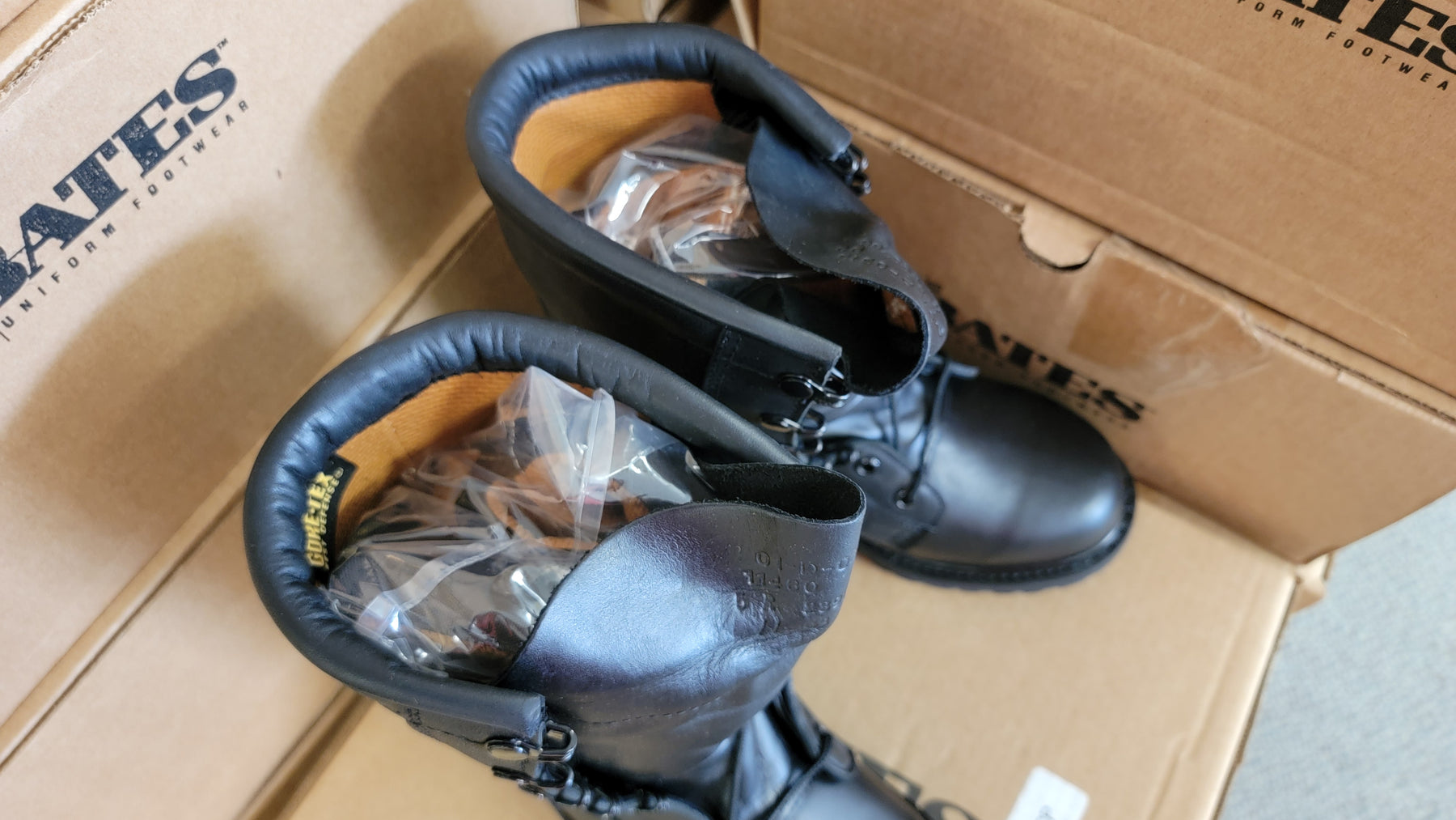 NEW U.S. Military Surplus Gore-Tex Cold Weather Waterproof Boots - CLEARANCE!