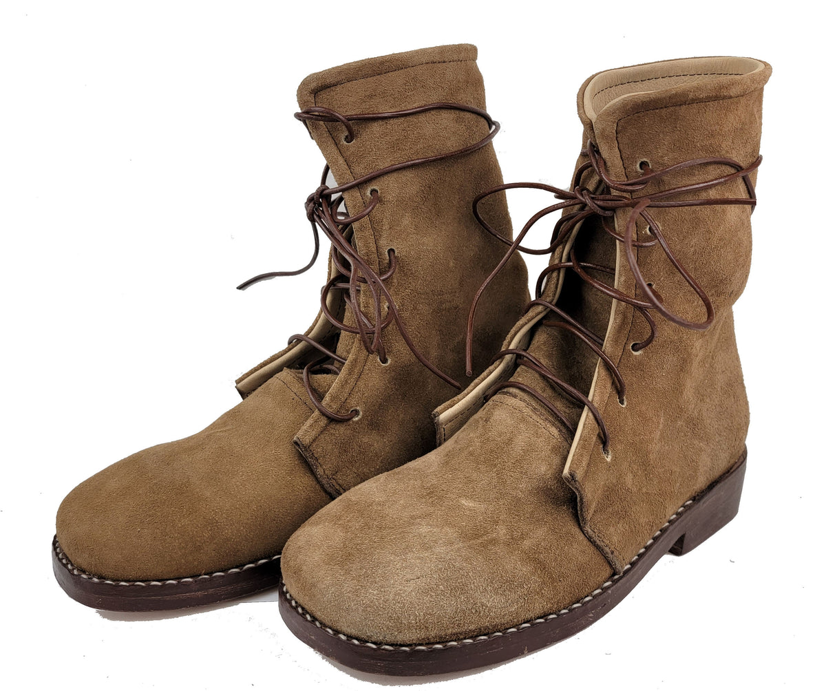 Reproduction Colonial Trekker Half Boots - 18th Century Reenactment Shoes