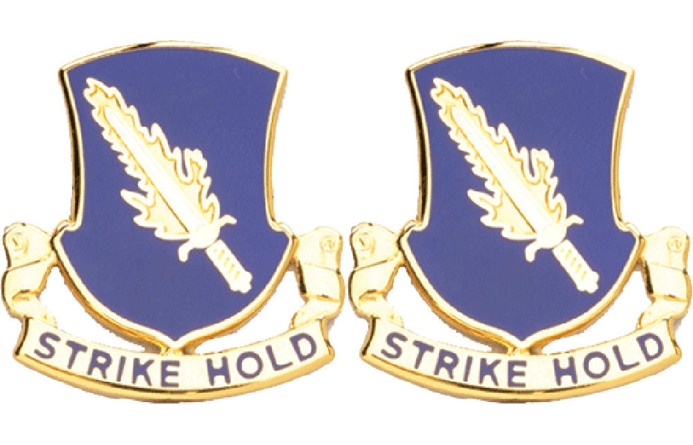 504th Infantry Regiment Unit Crest (Strike Hold)