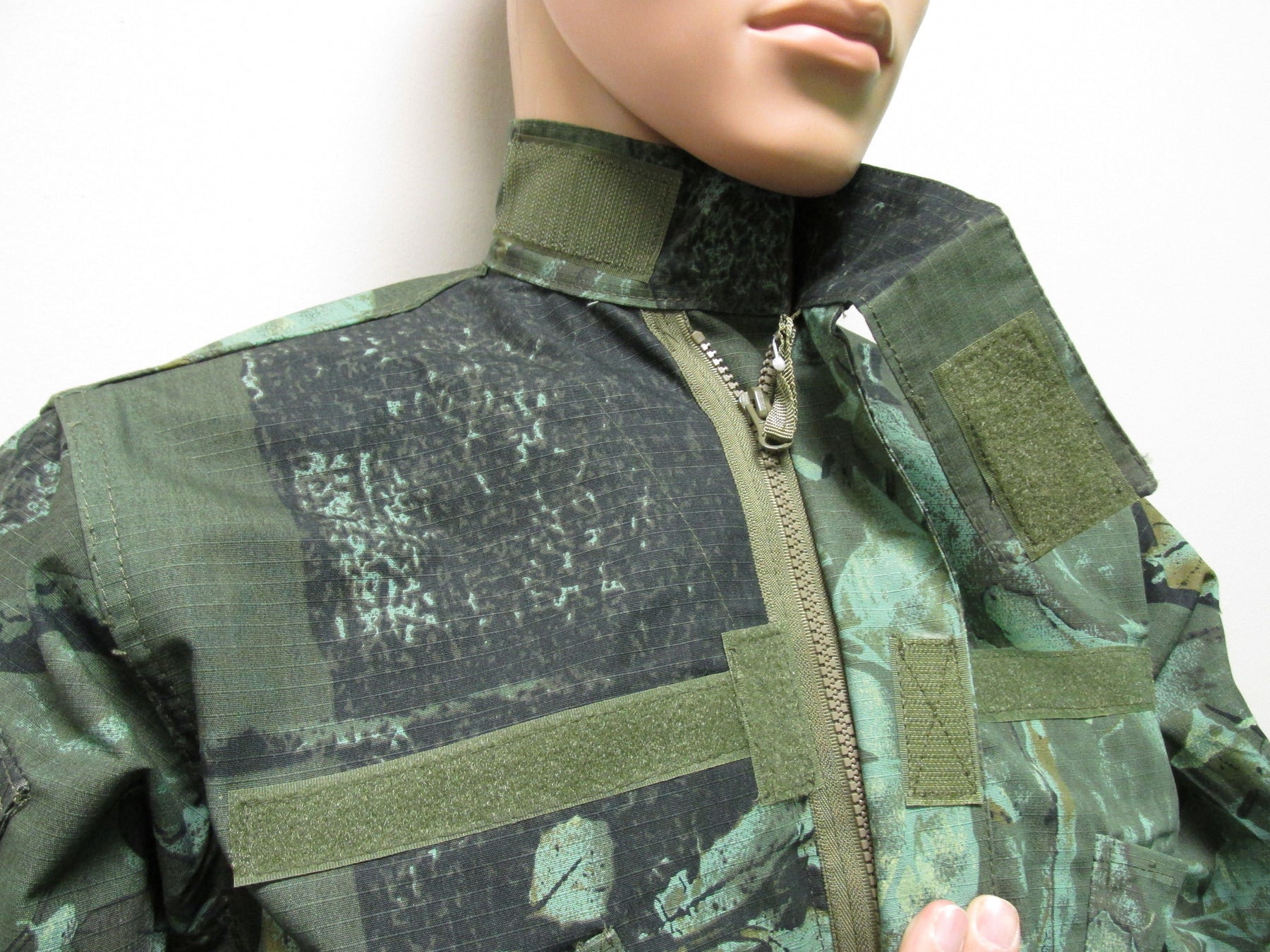 CLEARANCE ACU Style Military Jacket - Green Leaf Hunting Camo