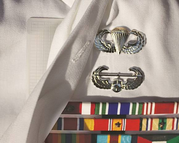 QUIK-PIN UNIVERSAL Badge & Ribbon Bar Backplate