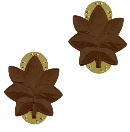 Lieutenant Commander - U.S. Navy Brown Metal Pin-On Rank
