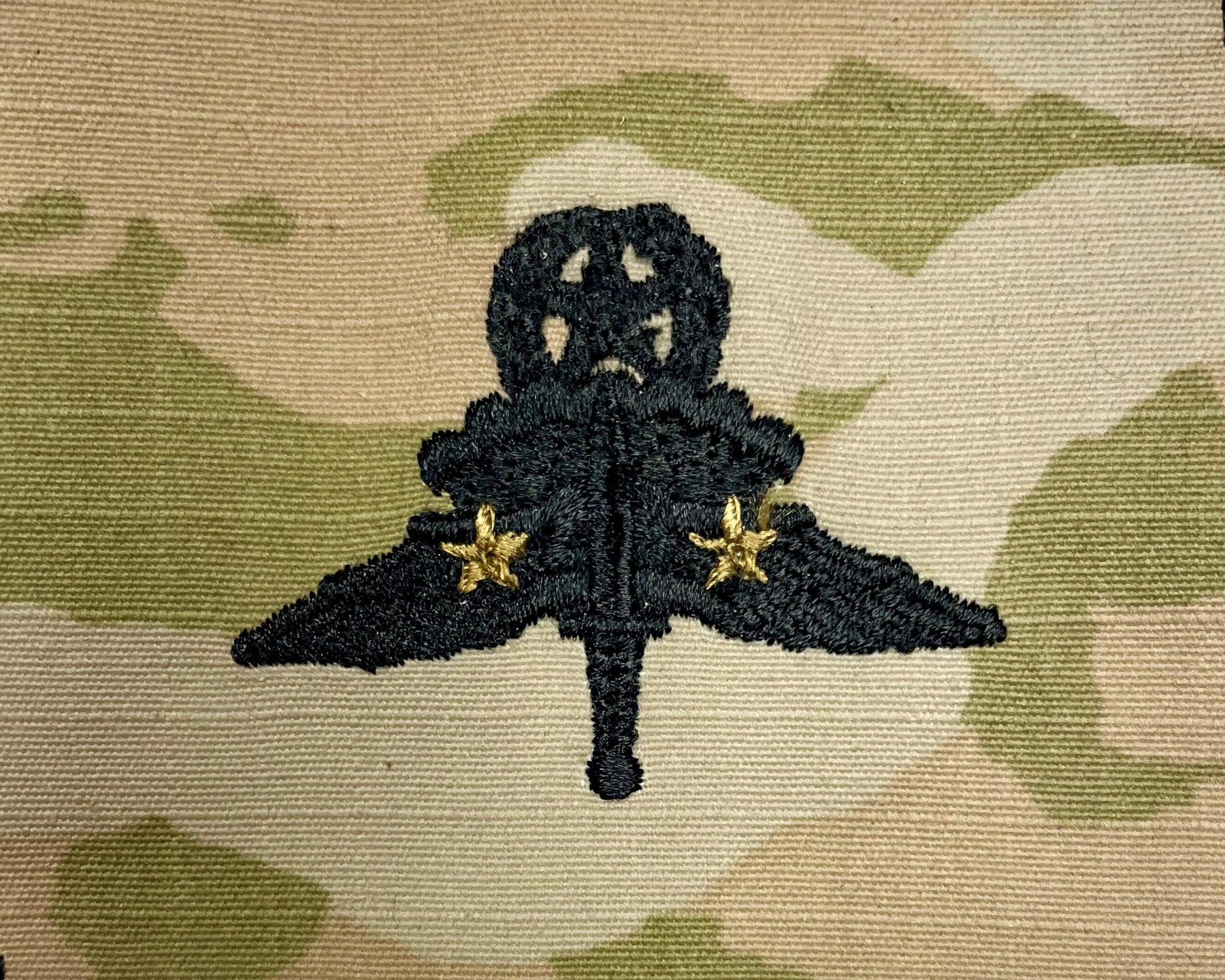 Combat Free Fall Parachutist - U.S. Army OCP Occupational Badge - Embroidered Sew-On