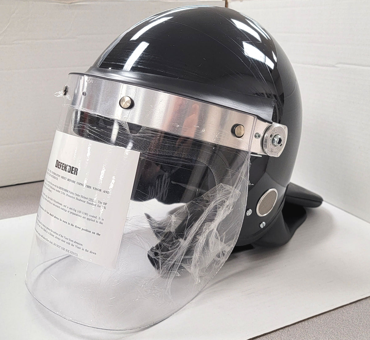 British MLA Defender Riot Control Helmet - Size 0 - NICE!!!