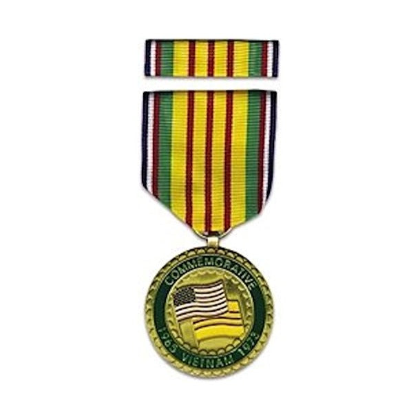 Vietnam War Commemorative Medal and Ribbon Set
