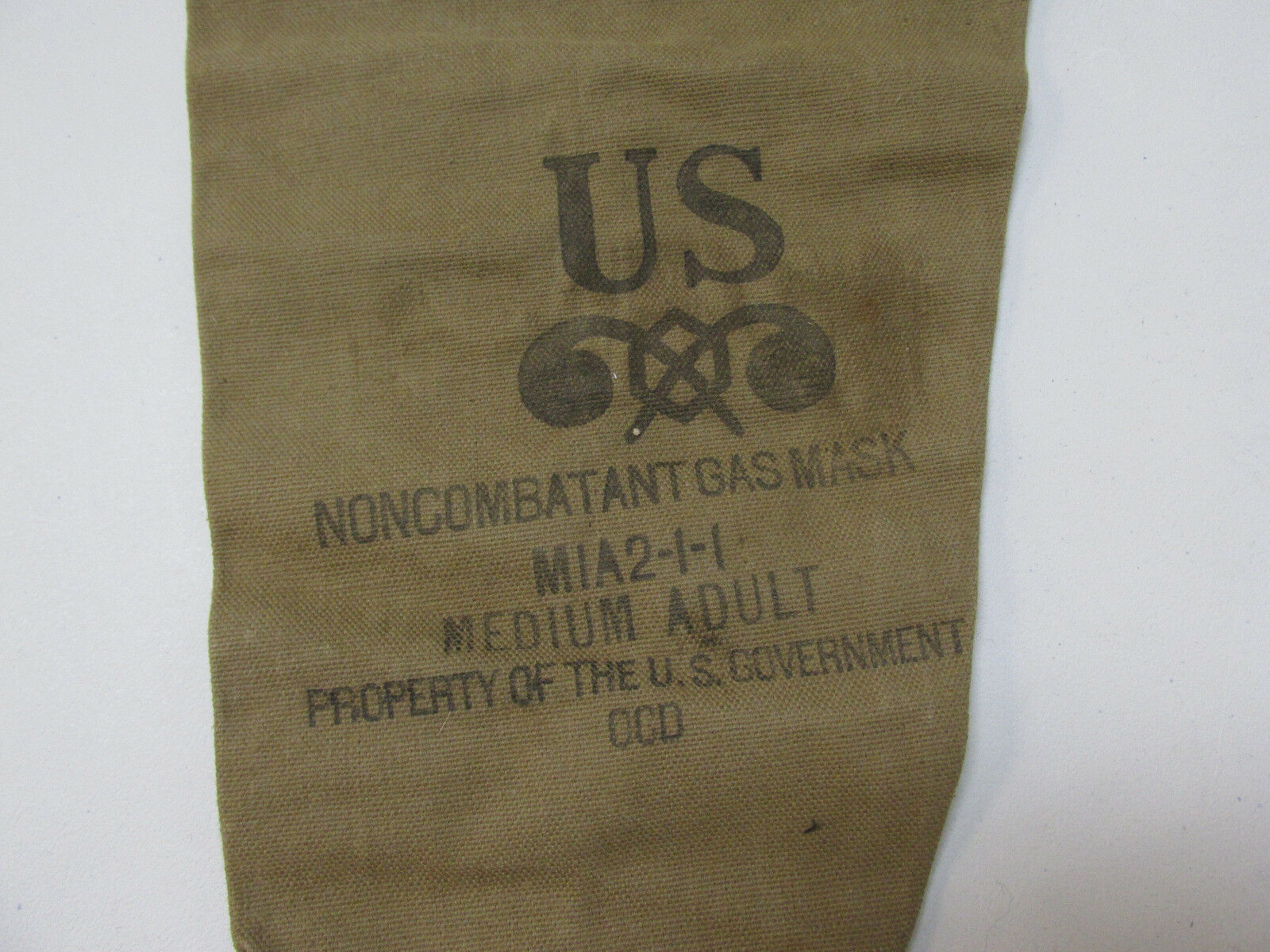 Vintage WWII U.S. NonCombatant Gas Mask Bag M1A2-1-1 -Military Surplus Cloth Bag