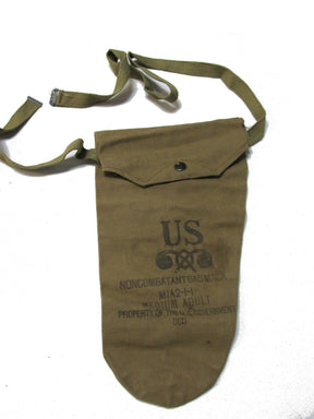 Vintage WWII U.S. NonCombatant Gas Mask Bag M1A2-1-1 -Military Surplus Cloth Bag