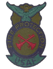 USAF Fire Badge - Station Chief Two Bugles Crossed