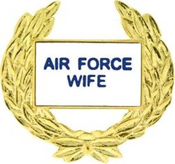 USAF Wife Wreath Small Hat Pin
