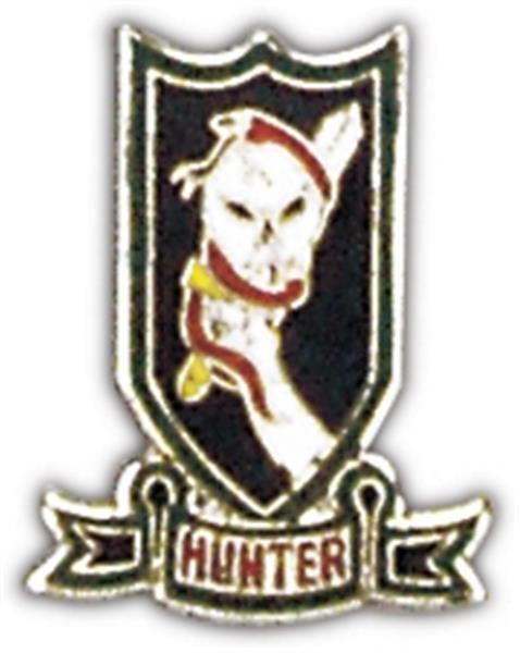 Hunter Small Pin