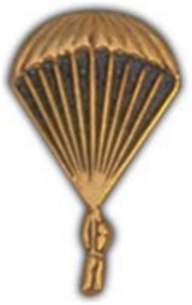 Paratrooper Man Gold Small Hat Pin