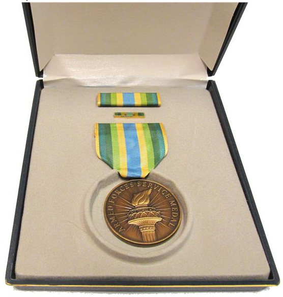 Armed Forces Service Full Size Medal Box Set with Lapel Pin