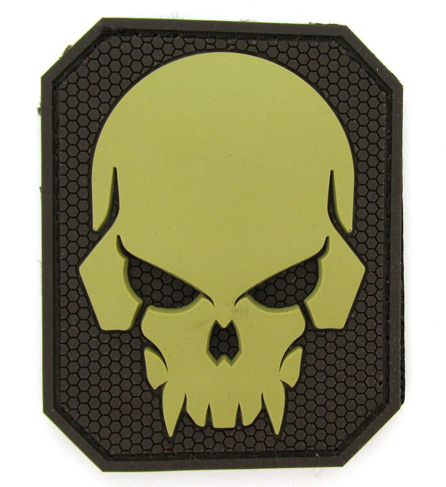 CLEARANCE - Large Pirate Skull Morale Patch - PVC with Hook Fastener